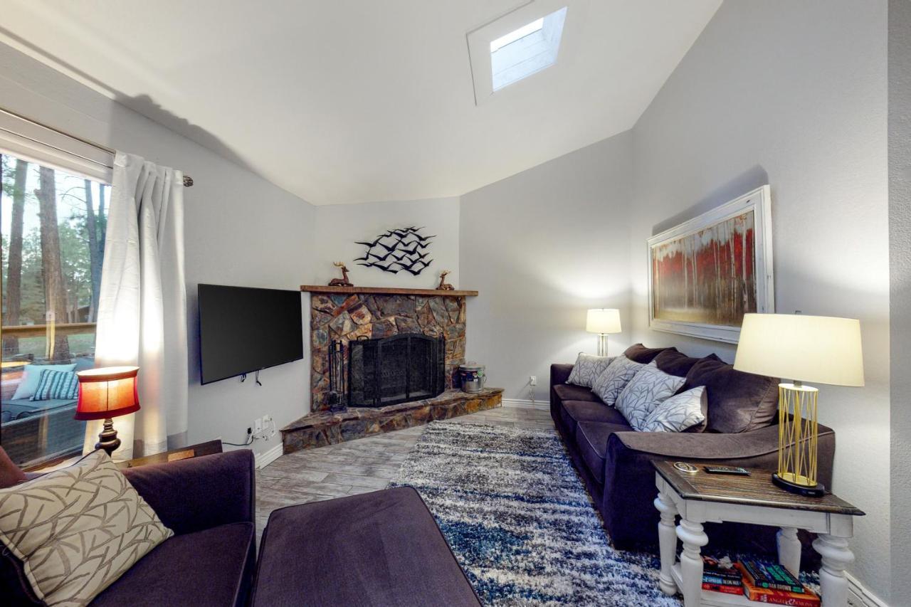Cozy Mountain Townhome Holiday home